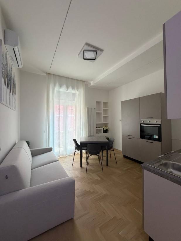 NEW ENTRY IN MAGGIOLINA! ELEGANTE BILOCALE IN AFFITTO