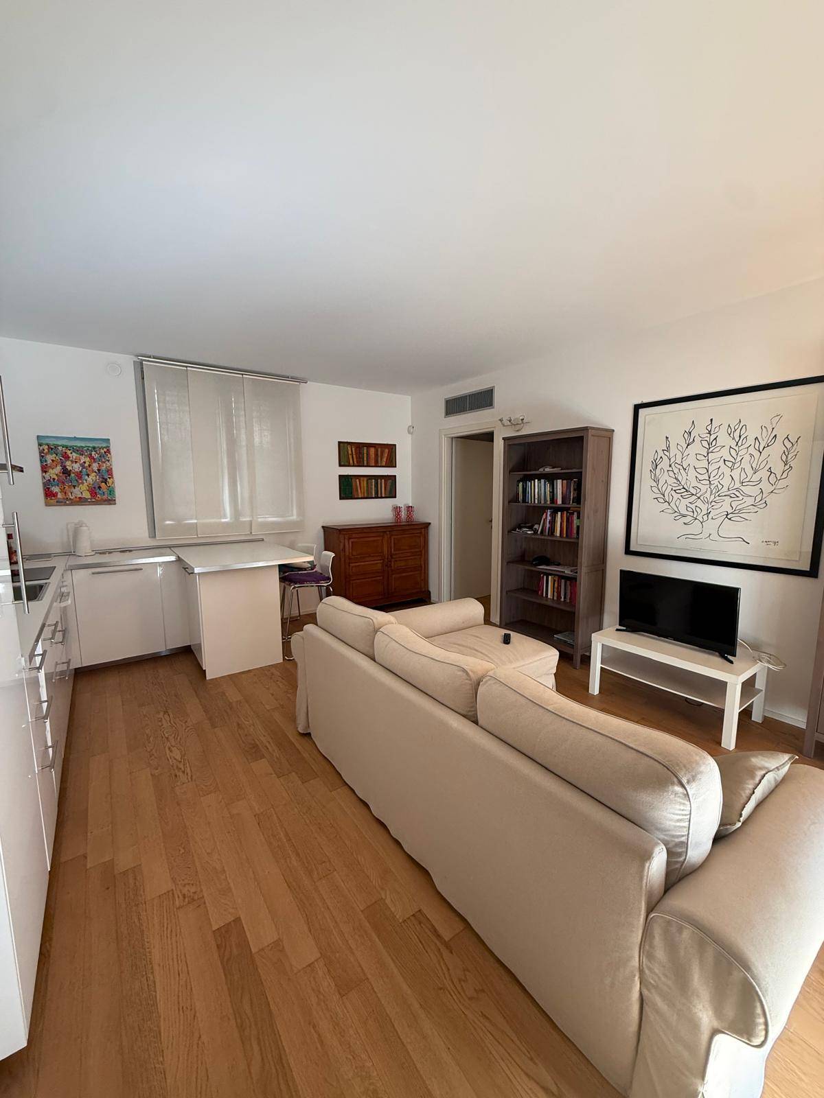 BILOCALE CON TERRAZZO IN ZONA GERUSALEMME – MILANO